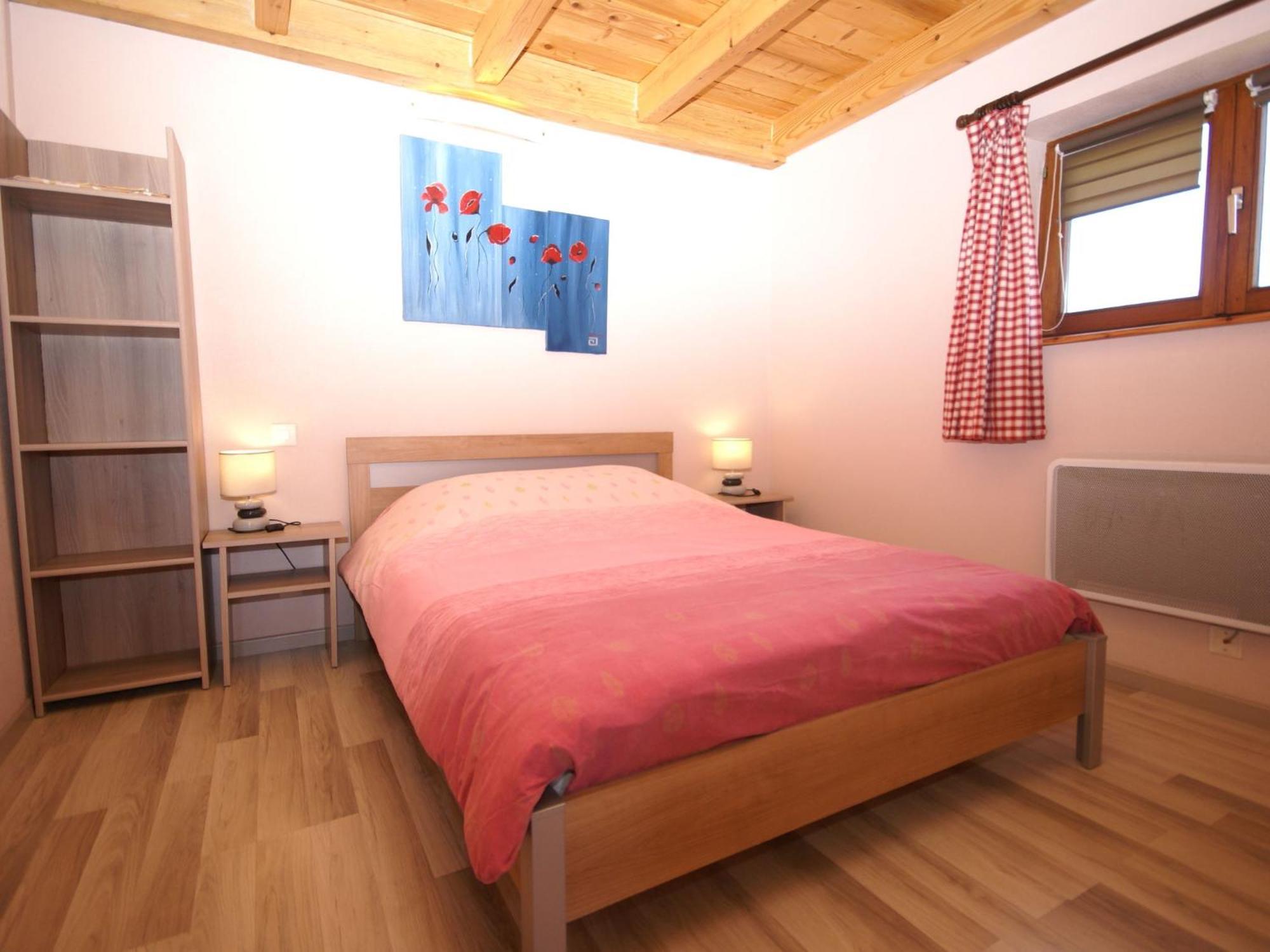 Cosy Holiday Home With Garden In Walscheid Екстер'єр фото