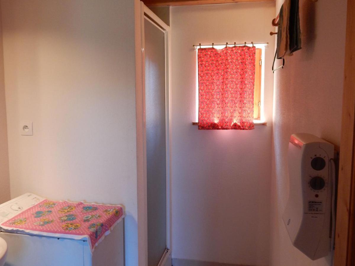 Cosy Holiday Home With Garden In Walscheid Екстер'єр фото