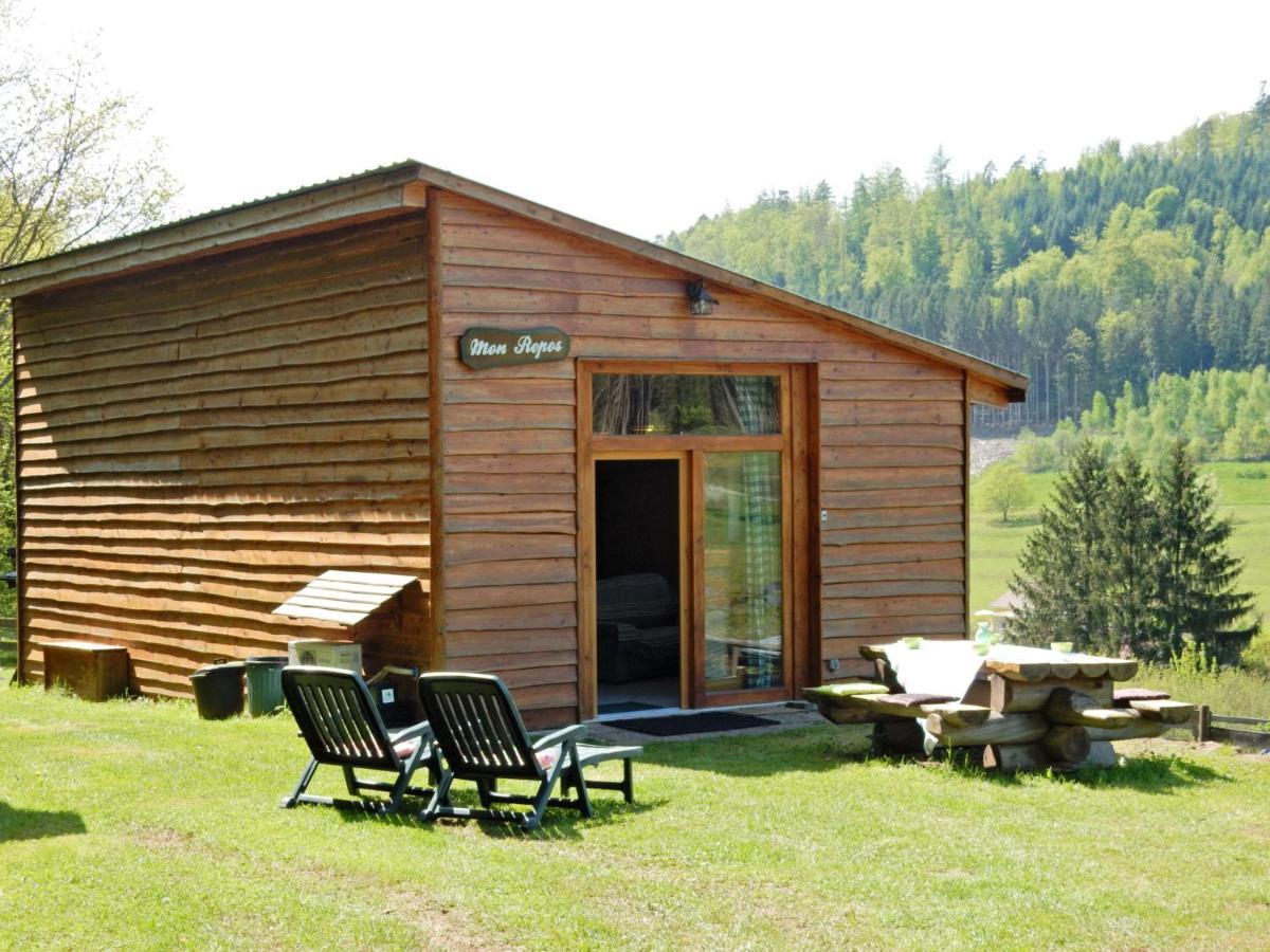 Cosy Holiday Home With Garden In Walscheid Екстер'єр фото