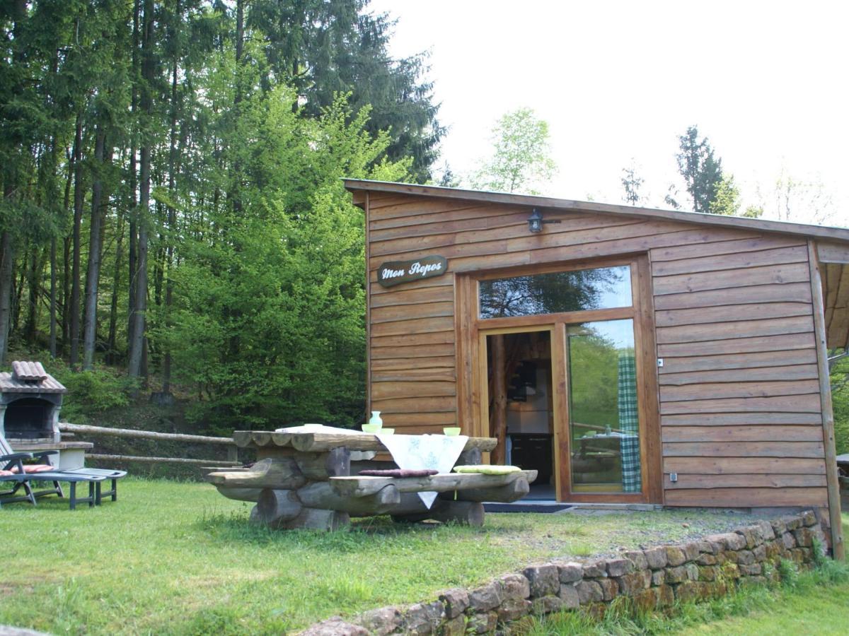 Cosy Holiday Home With Garden In Walscheid Екстер'єр фото